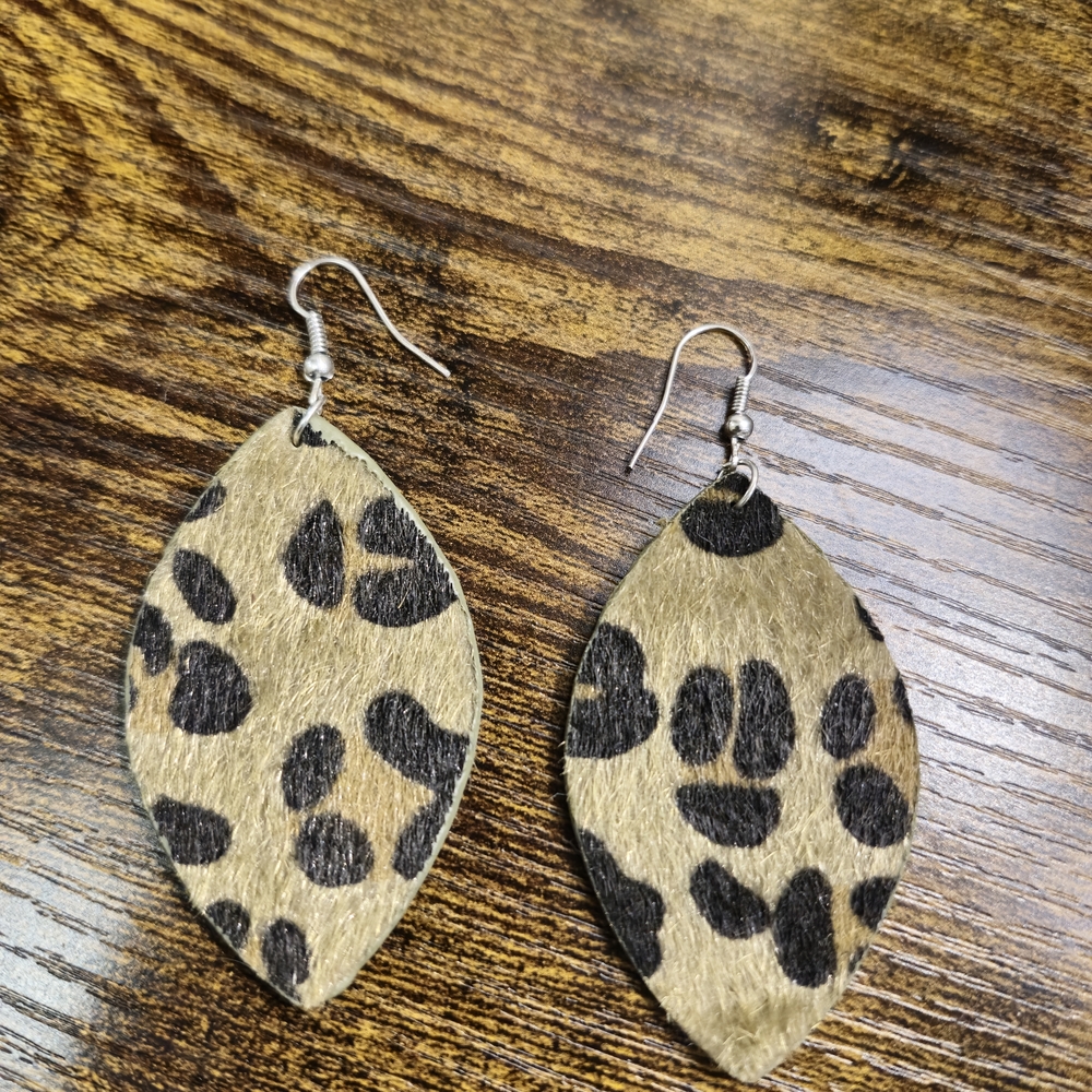 Leopard Print Furry Dangle Earrings NWOT